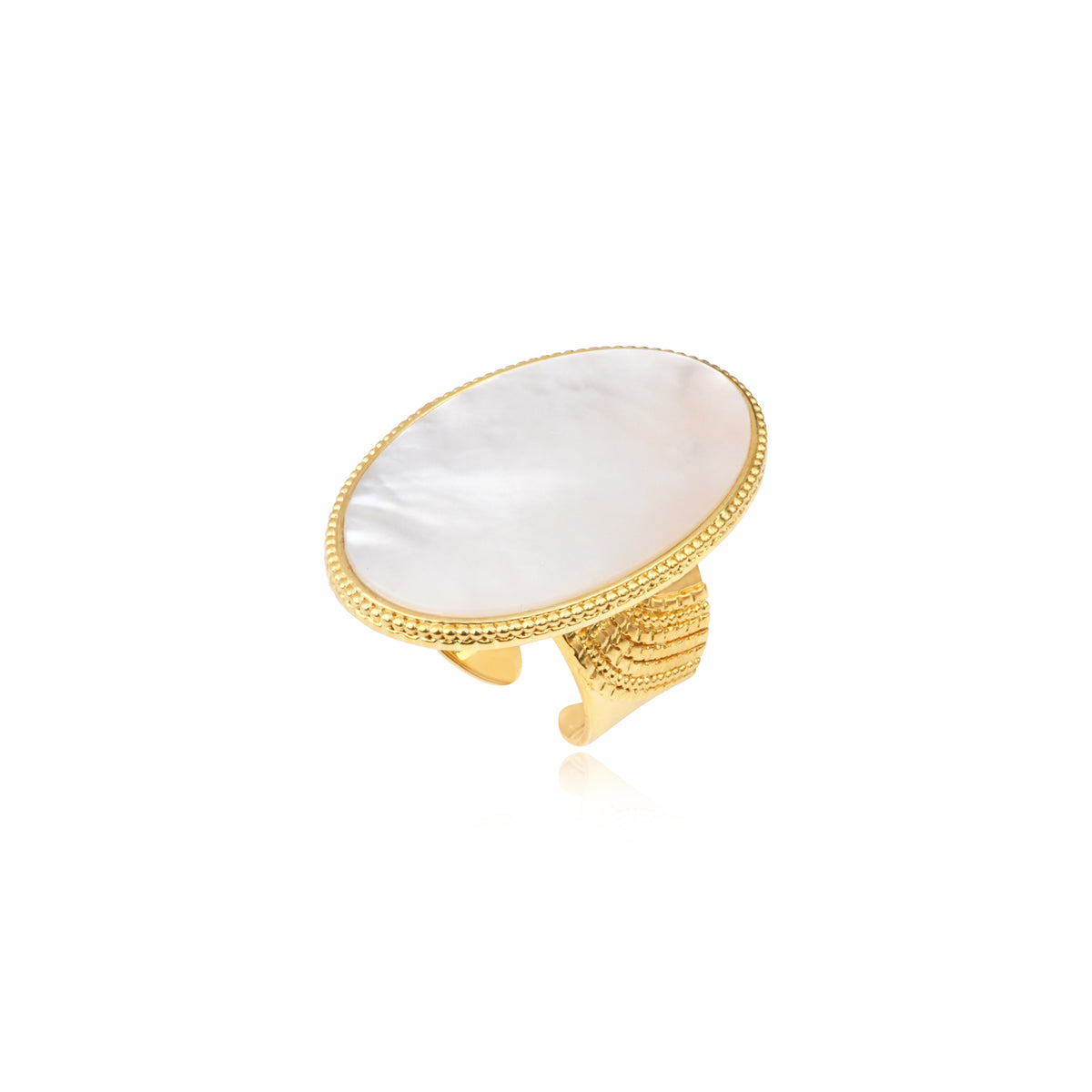 Ashanti Adjustable Ring In Oval Mother-Of-Pearl With Bold Volume & Metal – White – Size M