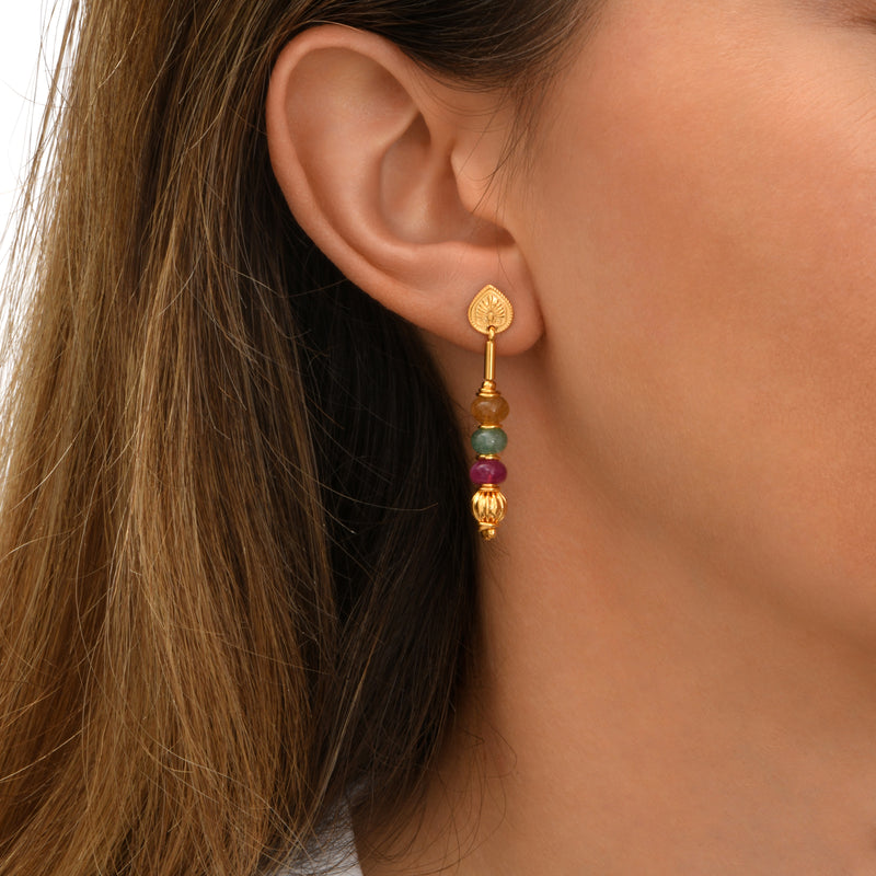 Avola Short Dangly Earring with Stud Fastening in Multi-Color
