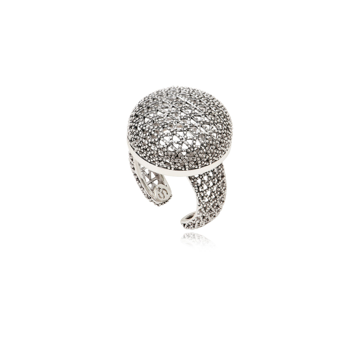 Betty Adjustable Cabochon Ring with Silver-Plated Metal in Silver
