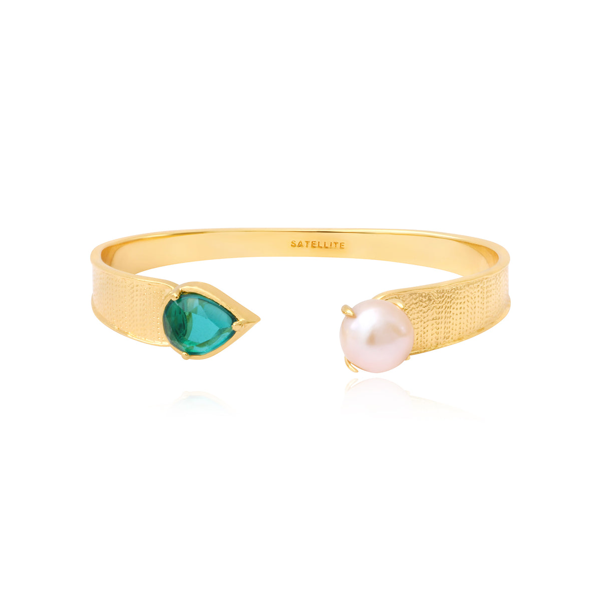 Bysance Adjustable Bangle Bracelet In Gold-Tone Metal With Cabochon & Pearl – Blue