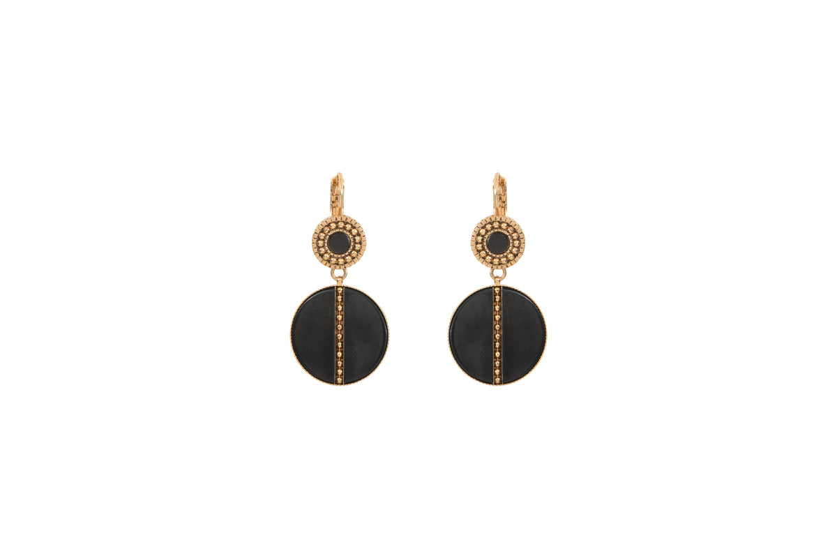 Hawaii Mysterious Mother-Of-Pearl And Metal Sleeper Earrings in Black