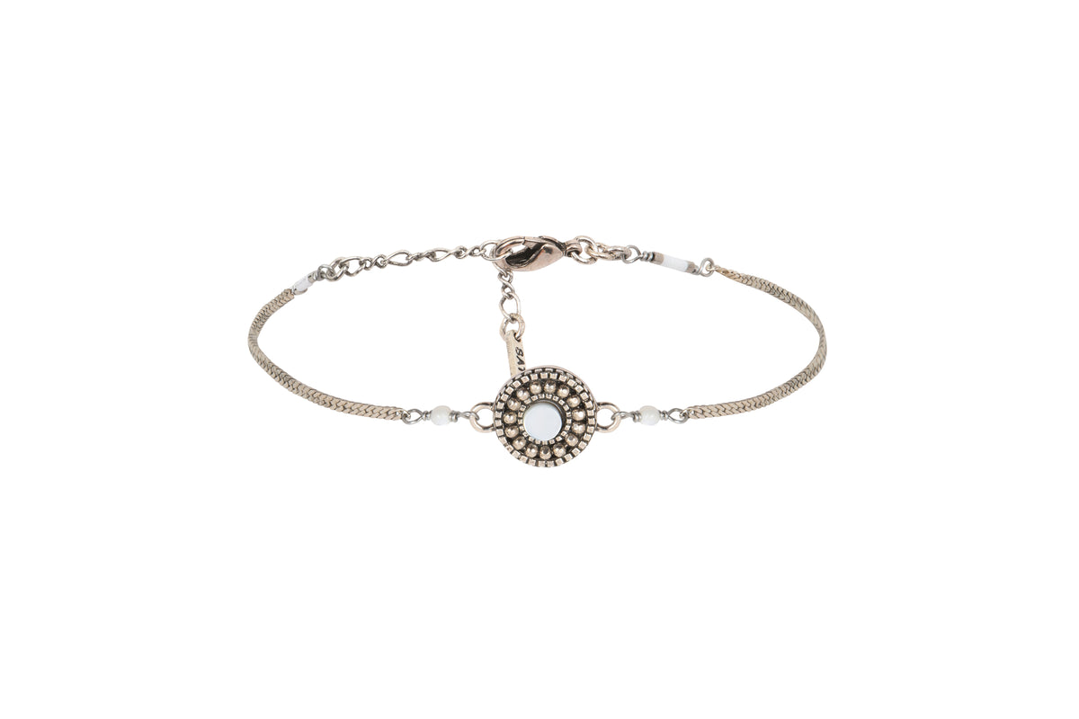 Hawaii Fantasy Mother-Of-Pearl And Japanese Seed Bead Flexible Bracelet in White