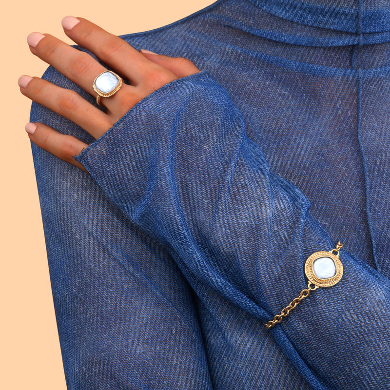 Louise Chic Cabochon Adjustable Slim Bracelet in White