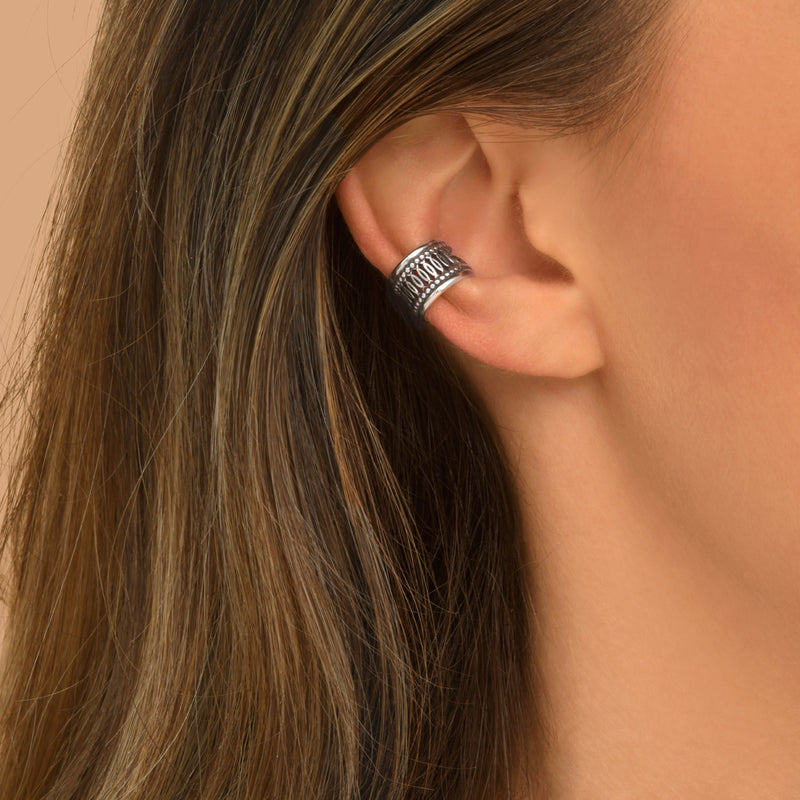 Noor Chic Metal Ear Cuff in Silver-Plated