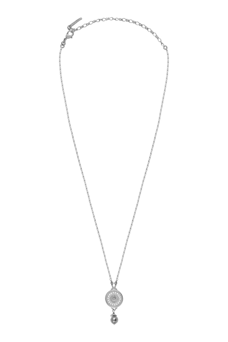 Noor Chic Metal Haematite Adjustable Pendant Necklace in Silver