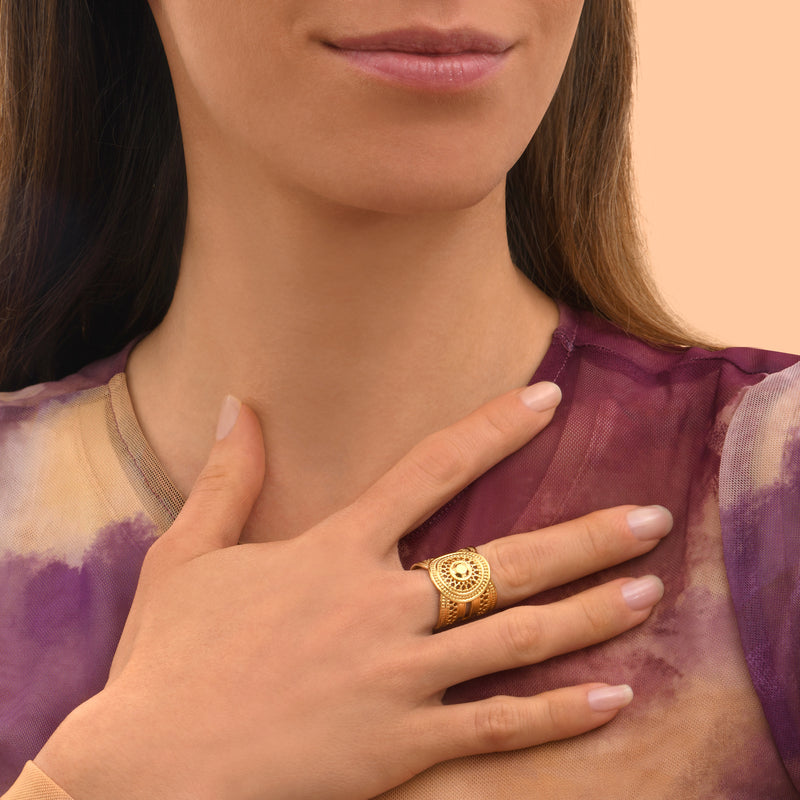 Noor Filigree Ring in Gold