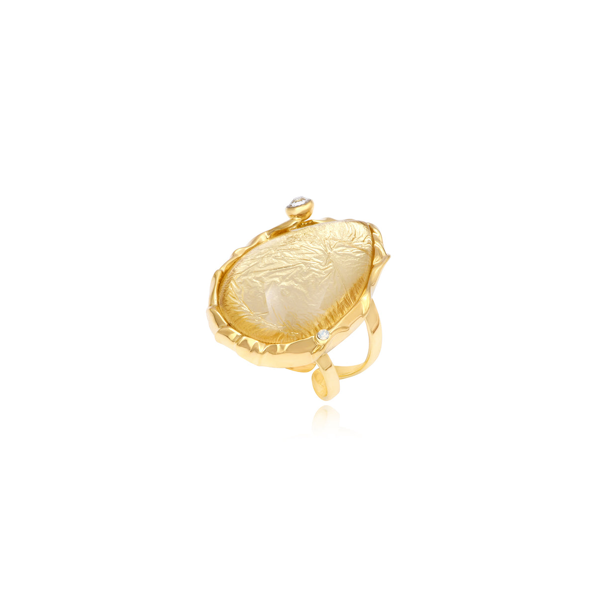 Océane Adjustable Gold-Tone Statement Ring Size M, Transparent Central Motif With Golden Reflections – White