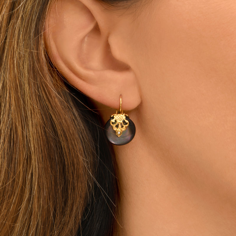 Positano Mother-of-pearl Crystal pierced Earrings in Grey