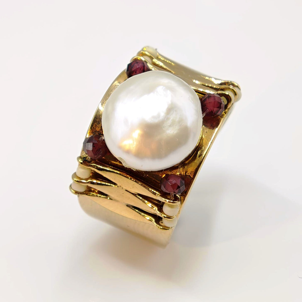 River Princess Elegant Adjustable Ring in White