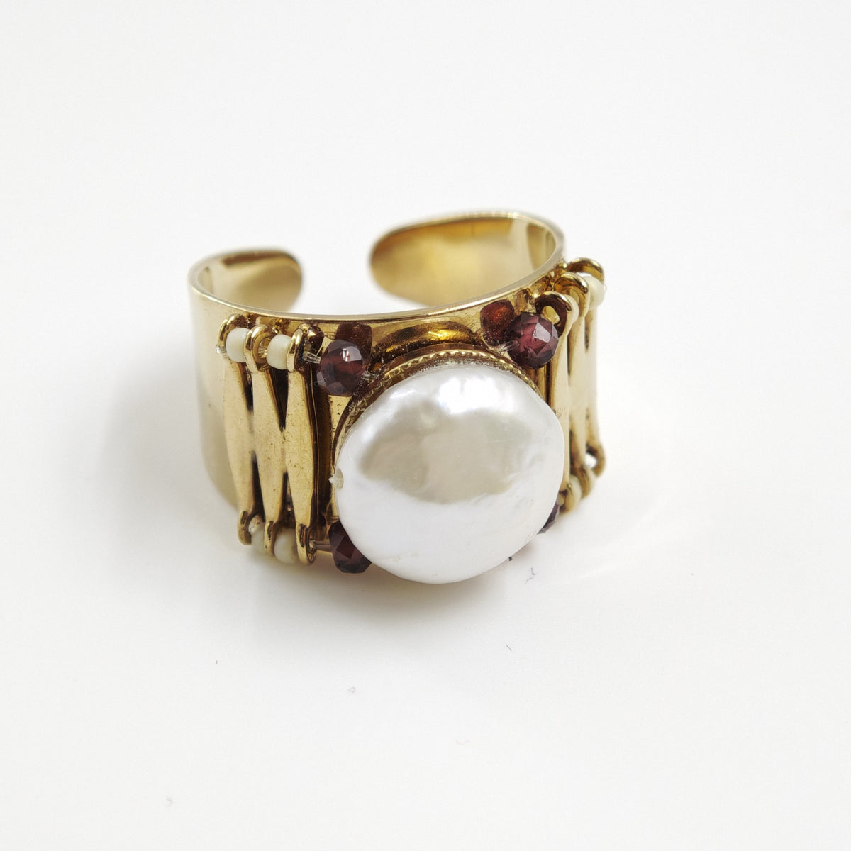 River Princess Elegant Adjustable Ring in White