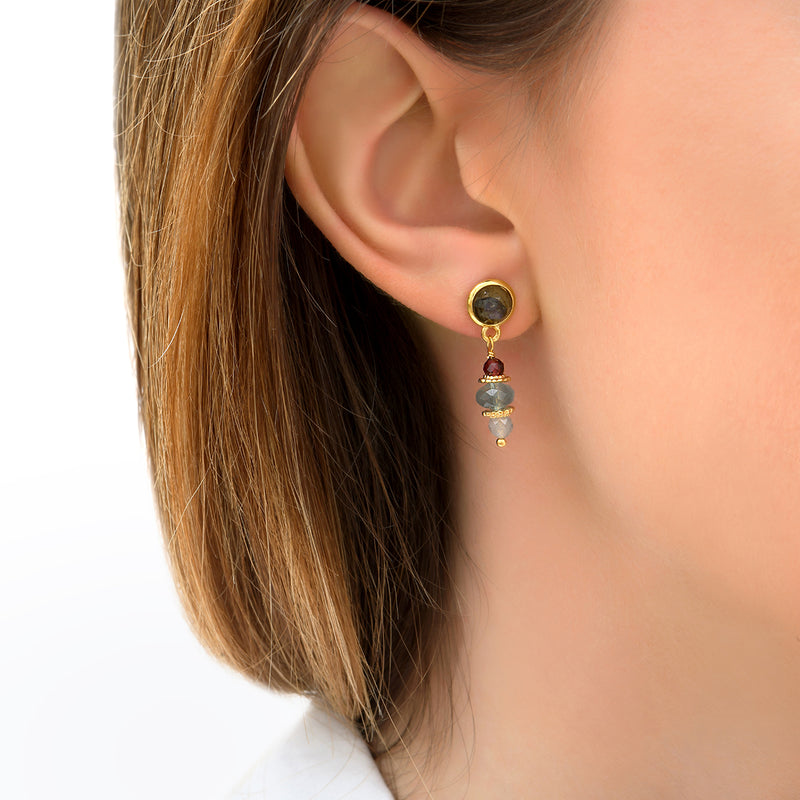 Silma Mysterious Labradorite & Garnet Earrings  For Pierced Ears in Grey